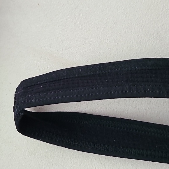 NWT Rline Bralette. Size small. - Picture 9 of 9